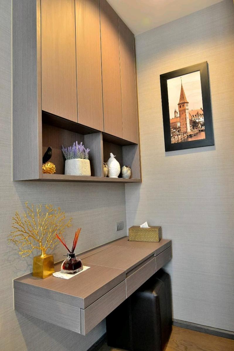 The Diplomat Sathorn เฟอร์นิเจอร์และเครื่องใช้ไฟฟ้า