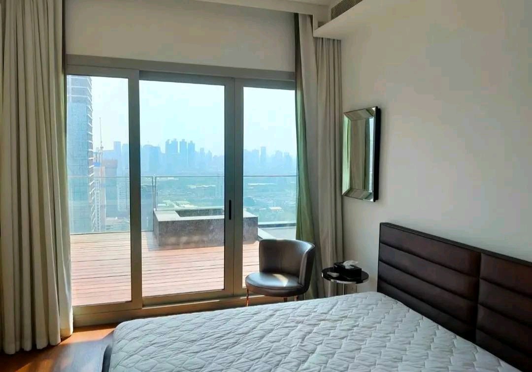 185 rajadamri | Duplex penthouse fully furnished