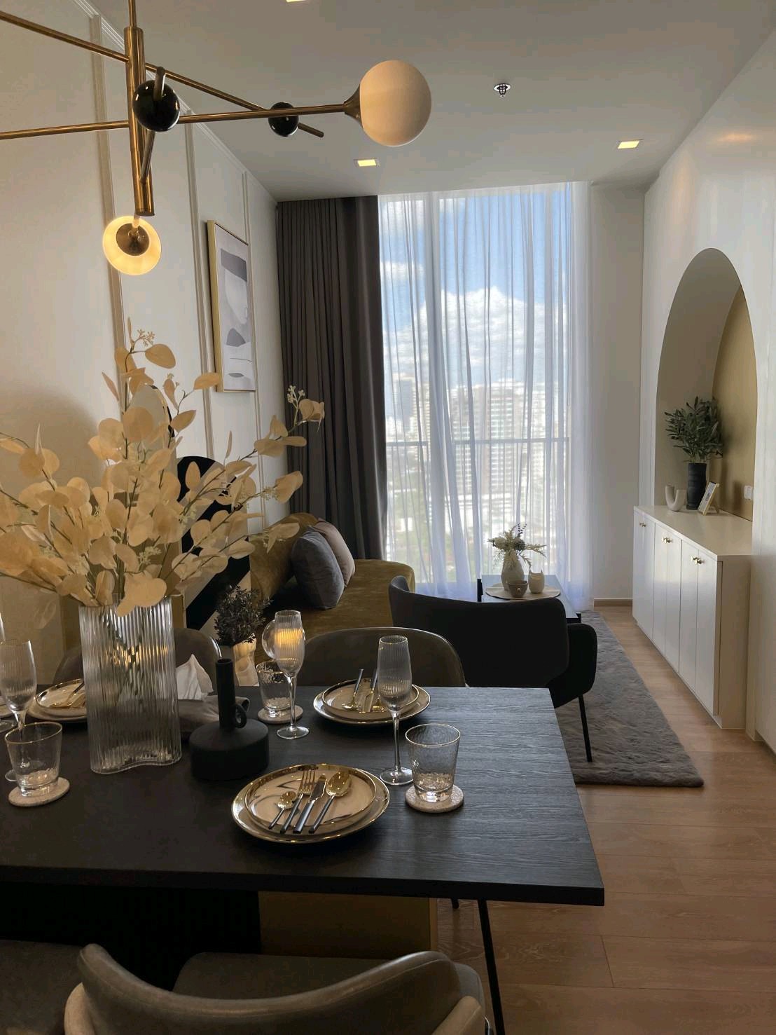 Noble Around 33 | สุขุมวิท 33 ใกล้ BTS พร้อมพงษ์