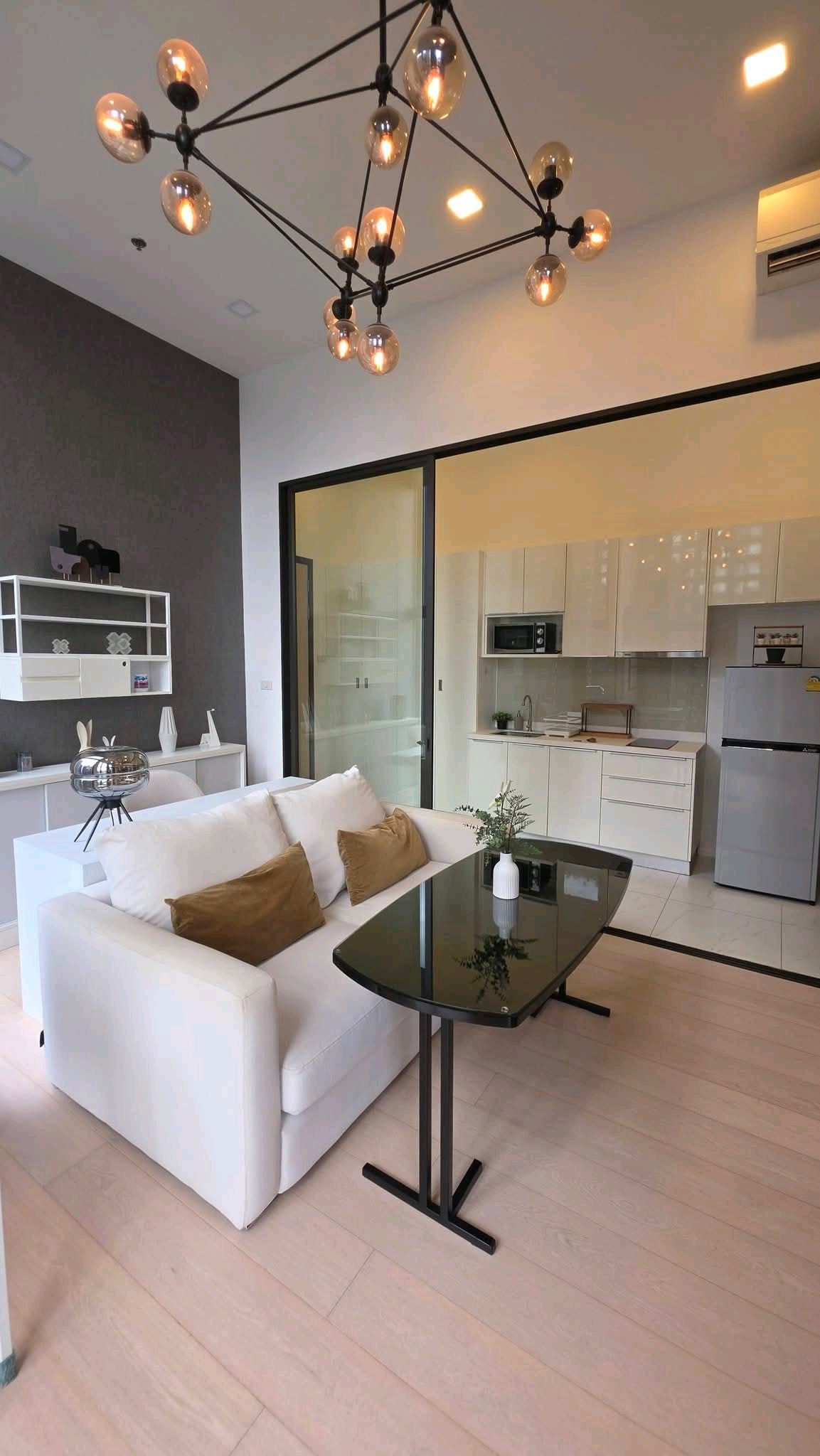 Chewathai Residence Asoke | Chewathai residence asoke/duplex/45sqm.