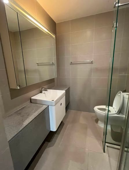 Noble Phloenchit | 1 ห้องนอน ชั้น 12 พร้อมอยู่