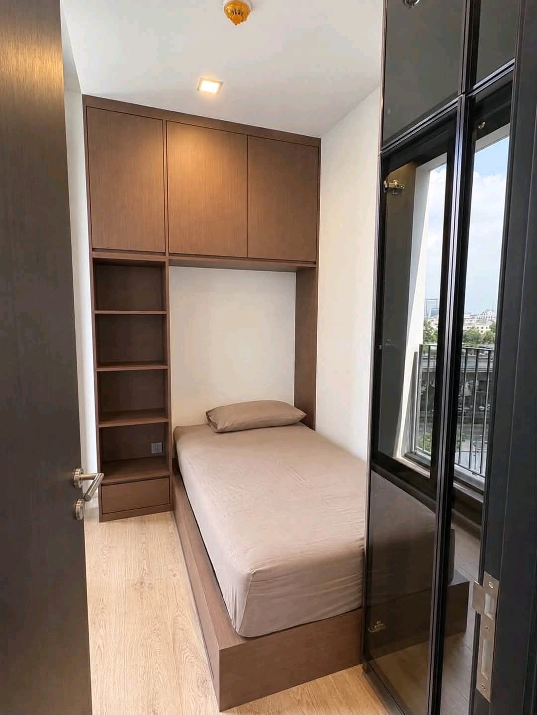 Noble around ari | Noble around ari / 2b1b / 45sqm.