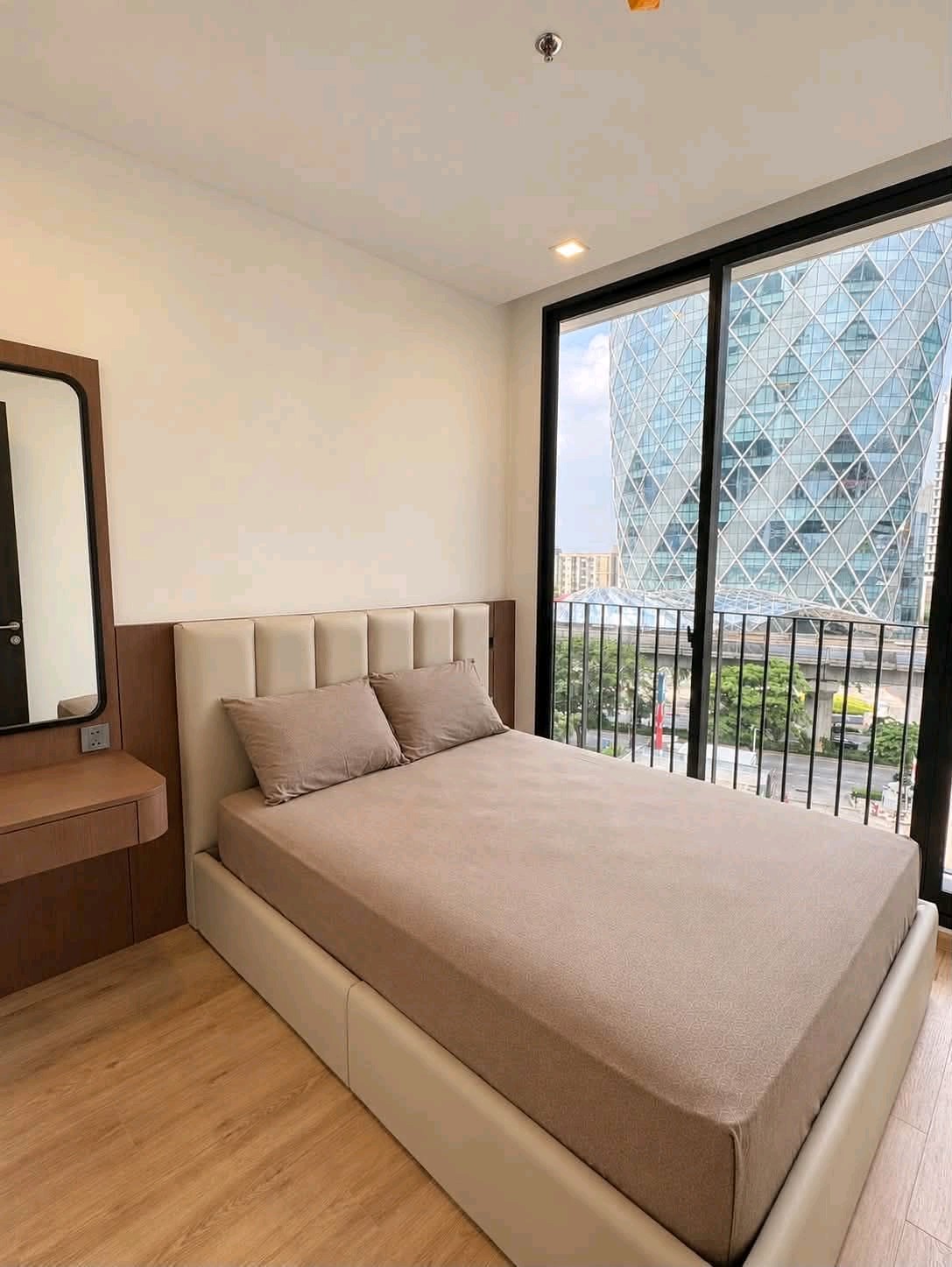 Noble around ari | Noble around ari / 2b1b / 45sqm.