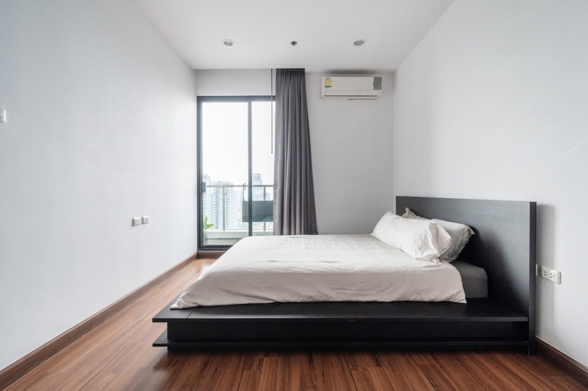 Supalai Premier Asoke | 1 ห้องนอน มีระเบียง ชั้น 31 พร้อมผู้เช่า